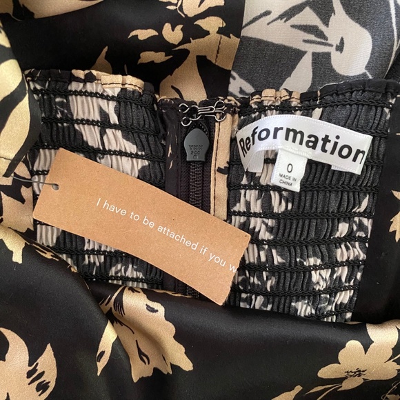 Reformation Frankie Silk Dress Gisele 0 - Picture 10 of 16